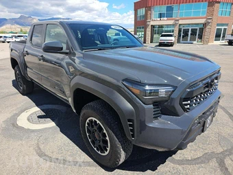 2026 Toyota Tacoma TRD Off-Road Crew Cab Medium Bed - miniatura 4