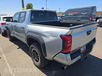 2026 Toyota Tacoma TRD Off-Road Crew Cab Medium Bed - miniatura 6