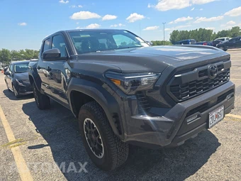 2026 Toyota Tacoma TRD Off-Road Crew Cab Medium Bed - miniatura 3