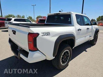 2026 Toyota Tacoma TRD Off-Road Crew Cab Medium Bed - miniatura 3