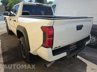 2026 Toyota Tacoma TRD Off-Road Crew Cab Medium Bed - miniatura 2