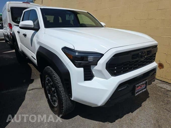 2026 Toyota Tacoma TRD Off-Road Crew Cab Medium Bed - miniatura 4