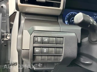 2026 Toyota Tacoma TRD Off-Road Crew Cab Medium Bed - miniatura 8
