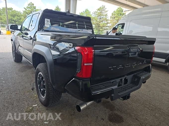 2026 Toyota Tacoma TRD Off-Road Crew Cab Medium Bed - miniatura 6