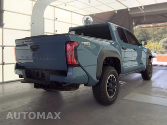 2026 Toyota Tacoma TRD Off-Road Crew Cab Medium Bed - miniatura 4