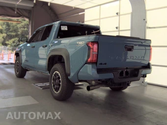 2026 Toyota Tacoma TRD Off-Road Crew Cab Medium Bed - miniatura 6