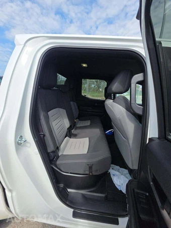 2026 Toyota Tacoma TRD Off-Road Crew Cab Medium Bed - miniatura 13