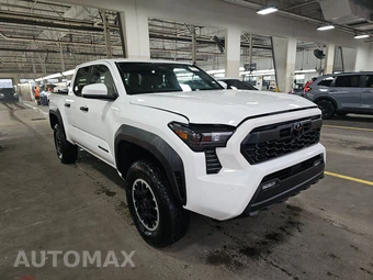 2026 Toyota Tacoma TRD Off-Road Crew Cab Medium Bed - miniatura 3