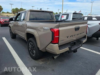 2026 Toyota Tacoma TRD Sport Crew Cab Medium Bed - miniatura 2