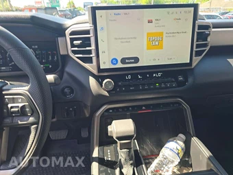 2026 Toyota Tundra i-FORCE MAX Limited Crew Cab Short Bed - miniatura 10