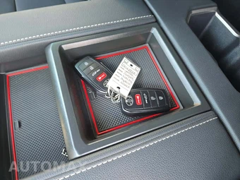 2026 Toyota Tundra i-FORCE MAX Limited Crew Cab Short Bed - miniatura 8