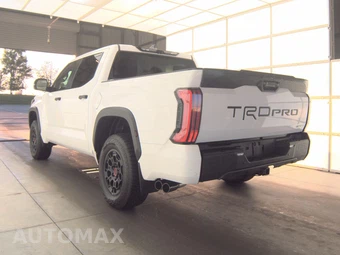 2026 Toyota Tundra i-FORCE MAX TRD Pro Crew Cab Short Bed - miniatura 6