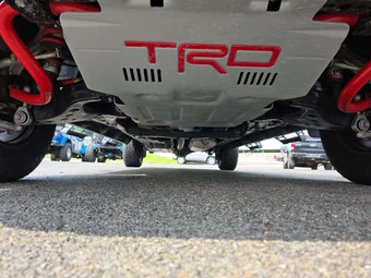2026 Toyota Tundra i-FORCE MAX TRD Pro Crew Cab Short Bed - miniatura 20