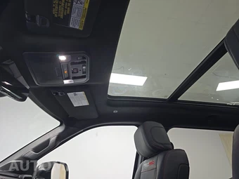 2026 Toyota Tundra i-FORCE MAX TRD Pro Crew Cab Short Bed - miniatura 18