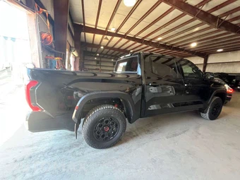 2026 Toyota Tundra i-FORCE MAX TRD Pro Crew Cab Short Bed - miniatura 5