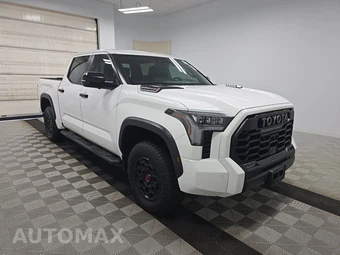 2026 Toyota Tundra i-FORCE MAX TRD Pro Crew Cab Short Bed - miniatura 3