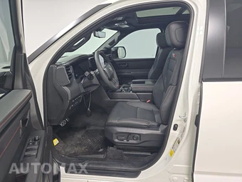 2026 Toyota Tundra i-FORCE MAX TRD Pro Crew Cab Short Bed - miniatura 7