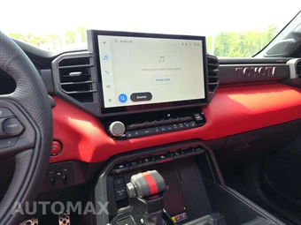 2026 Toyota Tundra i-FORCE MAX TRD Pro Crew Cab Short Bed - miniatura 10