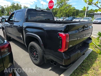 2026 Toyota Tundra i-FORCE MAX TRD Pro Crew Cab Short Bed - miniatura 2