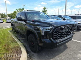 2026 Toyota Tundra i-FORCE MAX TRD Pro Crew Cab Short Bed - miniatura 4