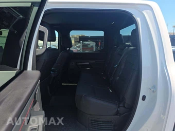 2026 Toyota Tundra i-FORCE MAX TRD Pro Crew Cab Short Bed - miniatura 10