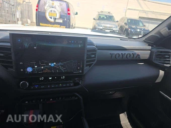 2026 Toyota Tundra i-FORCE MAX TRD Pro Crew Cab Short Bed - miniatura 7