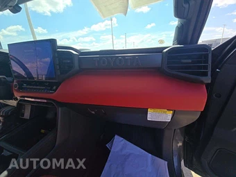 2026 Toyota Tundra i-FORCE MAX TRD Pro Crew Cab Short Bed - miniatura 19