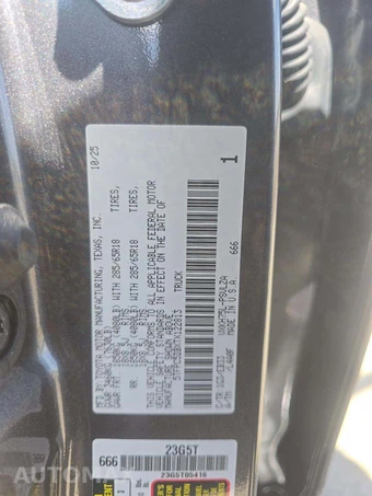 2026 Toyota Tundra i-FORCE MAX TRD Pro Crew Cab Short Bed - miniatura 5
