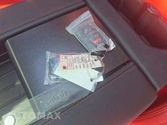 2026 Toyota Tundra i-FORCE MAX TRD Pro Crew Cab Short Bed - miniatura 8