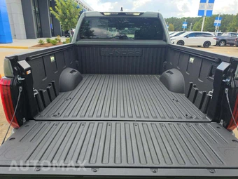 2026 Toyota Tundra Limited Crew Cab Short Bed - miniatura 11