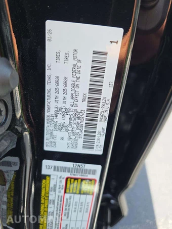 2026 Toyota Tundra Limited Crew Cab Short Bed - miniatura 2