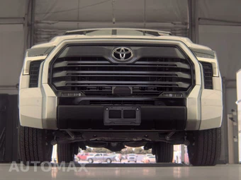 2026 Toyota Tundra Limited Crew Cab Short Bed - miniatura 3
