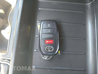 2026 Toyota Tundra Limited Crew Cab Short Bed - miniatura 5