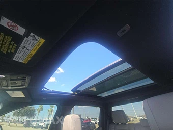 2026 Toyota Tundra Limited Crew Cab Short Bed - miniatura 11