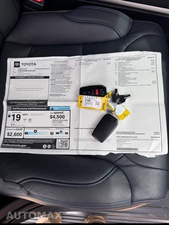 2026 Toyota Tundra Platinum Crew Cab Short Bed - miniatura 5