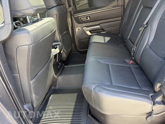 2026 Toyota Tundra Platinum Crew Cab Short Bed - miniatura 26