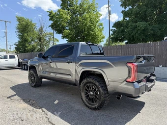 2026 Toyota Tundra Platinum Crew Cab Short Bed - miniatura 7
