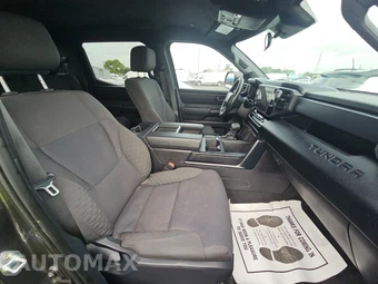 2026 Toyota Tundra SR Crew Cab Short Bed - miniatura 8
