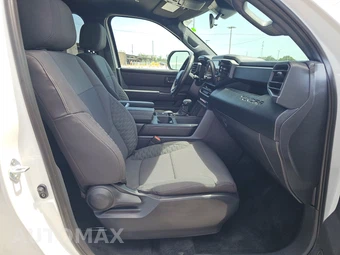 2026 Toyota Tundra SR Crew Cab Short Bed - miniatura 8