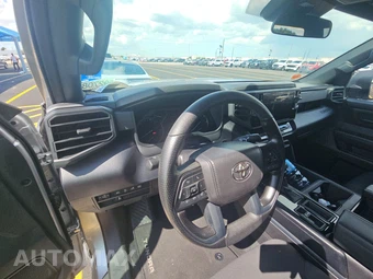 2026 Toyota Tundra SR Crew Cab Short Bed - miniatura 11