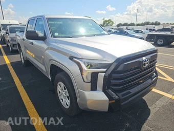 2026 Toyota Tundra SR Crew Cab Short Bed - miniatura 3