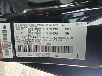 2026 Toyota Tundra SR Crew Cab Short Bed - miniatura 2