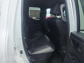 2026 Toyota Tundra SR Extended Cab Medium Bed - miniatura 13