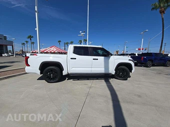 2026 Toyota Tundra SR5 Crew Cab Short Bed - miniatura 4