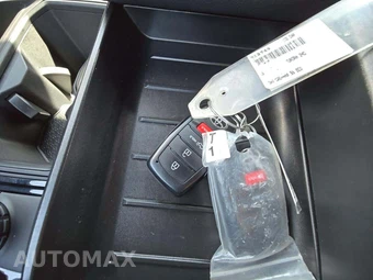 2026 Toyota Tundra SR5 Crew Cab Short Bed - miniatura 8