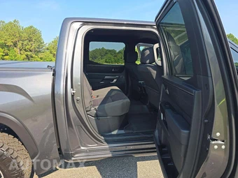 2026 Toyota Tundra SR5 Crew Cab Short Bed - miniatura 13