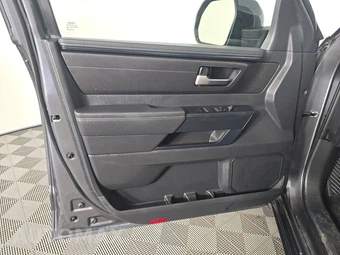 2026 Toyota Tundra SR5 Crew Cab Short Bed - miniatura 9