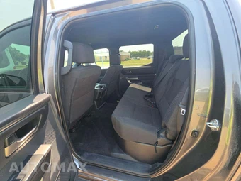 2026 Toyota Tundra SR5 Crew Cab Short Bed - miniatura 13
