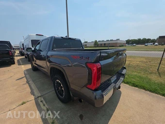 2026 Toyota Tundra SR5 Crew Cab Short Bed - miniatura 2
