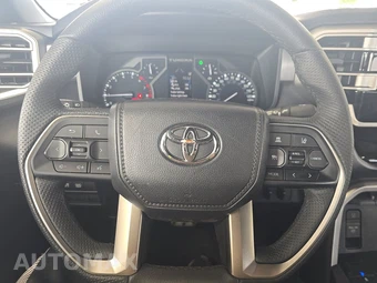 2026 Toyota Tundra SR5 Crew Cab Short Bed - miniatura 10